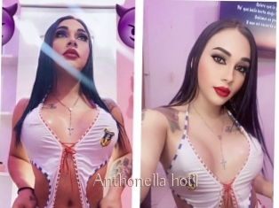 Anthonella_hot1