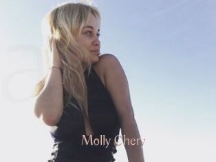 Molly_Chery